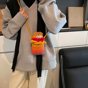 Sac à bandoulière au crochet avec rayures dégradées et lèvres de monstre rigolotes en 3D