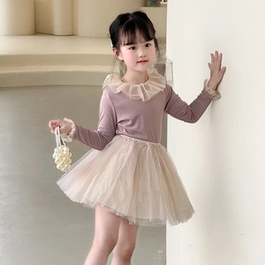 Completo bambina maglia rosa maniche lunghe e gonna in tulle con paillettes