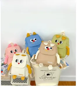 Détails de sacs à dos mignons pour enfants en bleu, rose, beige, crème et vert
