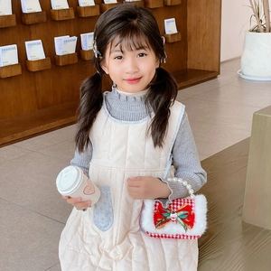 Kids red plaid Christmas handbag with pearl handle and bow for girls fashion