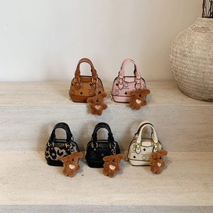 Mini Sac À Bandoulière Coquille Pour Enfants Cuir PU Imprimé Ours Mode Sac À Main Pour Filles Tout-Petits Avec Pendentif