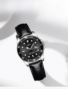 Makroansicht der GEDI Quarz-Business-Uhr mit Lederarmband und Datumsfenster-Detail