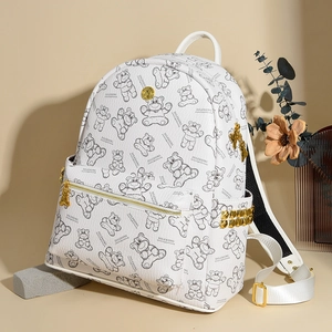 Détails du sac à dos en cuir PU blanc avec imprimés ours et ferrures en métal doré