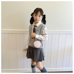 Pink round tweed crossbody bag for girls with golden metal buckles and slim strap