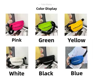 Vue détaillée de sacs de poitrine colorés pour enfants en six couleurs avec lettres
