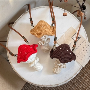 Mini Sac Bandoulière Enfants Crochet Fait Main Laine Forme Champignon Style Forêt Mignon Pour Petites Filles