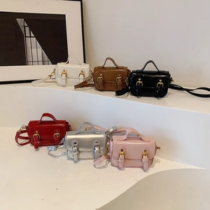 Kids Mini Crossbody Bag Shiny PU Leather Retro Double Buckle Handbag For Toddler Girls Fashion Accessory