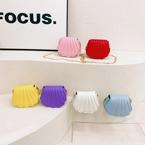 Mini Sac Coquillage Enfant Cuir PU Plissé Chaîne Dorée Sac À Bandoulière Pour Filles Mode Couleur Unie