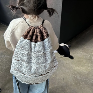 Sac à dos enfant à motif léopard avec de douces couches de dentelle blanche pour filles