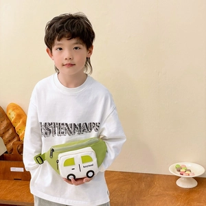 Bolso de pecho infantil con forma de coche verde y correa ajustable para niños