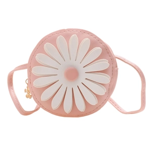 Cute pink daisy small round shoulder bag for children with stylish white flower detail