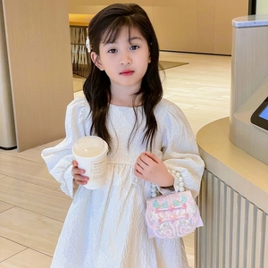 Pink Chinese style girls crossbody bag with floral embroidery and pearl handle