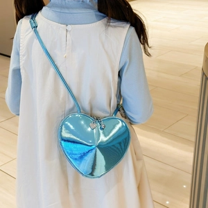 Sac bandoulière cœur pour enfants bleu laser brillant avec fermeture éclair argentée