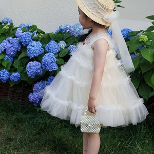 Elegant girls off-white tiered mesh princess dress with ruffles for formal outdoor parties