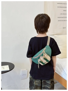 Kids chest bag in green and beige canvas with adjustable strap and COOL B detail