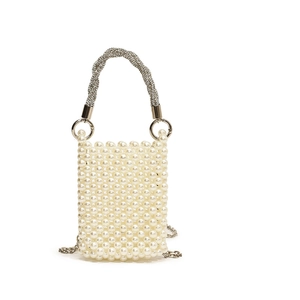 Elegant pearl beaded bucket bag for girls featuring a luxury rhinestone twisted handle