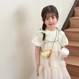Kids shiny gold triangular crossbody chain bag with glossy finish for girl outfit