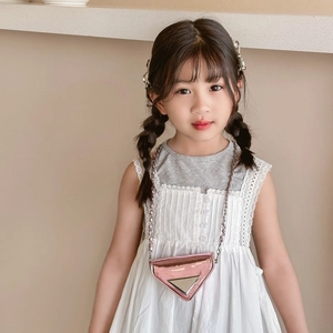 Pink metallic leather mini triangle crossbody bag with silver chain for kids