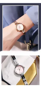 Détails de montres à quartz pour femmes avec motifs de cœur et bracelets à chaîne chic