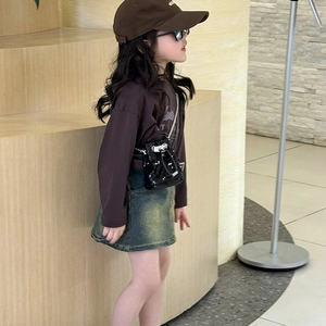 Sac seau à paillettes noir pour enfants avec chaîne argentée pour looks d'automne