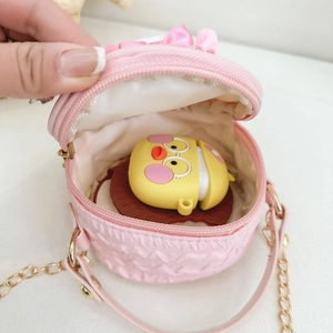 Mini sac à bandoulière rond rose pour filles avec texture nœud et chaîne dorée