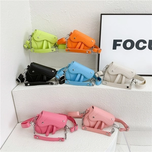 Mini Sac Selle Enfant En Cuir PU Sac Bandoulière Pour Filles Style Coréen À La Mode Bandoulière Chaîne Métallique