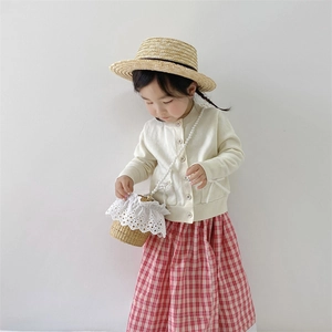 Kids summer straw bucket bag with sweet pearl handle and lace trim for girls