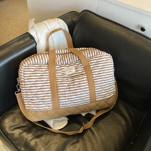 Sac En Toile Matelassé À Rayures Grande Capacité Sac À Bandoulière Voyage Style Décontracté Pour Femmes