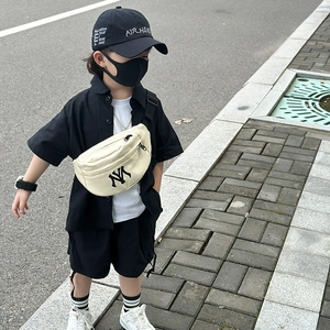 Cream canvas waist bag with NY logo embroidery for kids streetwear fashion style