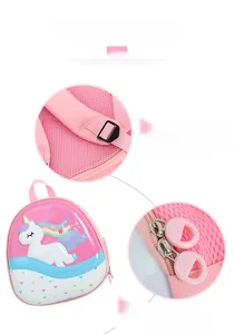 Details des pinken Einhorn-Kinderrucksacks mit atmungsaktiven Gurten und Reißverschlüssen