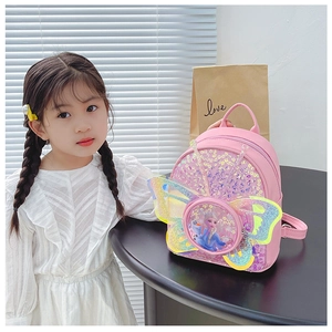 Détail du sac à dos papillon à paillettes roses avec imprimé Reine des Neiges