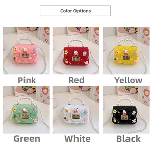 Six mini-sacs colorés en silicone pour enfants avec chaînes en perles et charms