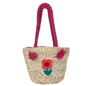 Summer straw woven handbag for kids featuring a floral applique and pink rope handles