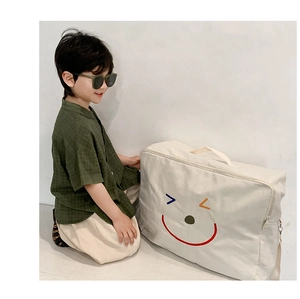 Grand sac en toile beige pour enfants avec broderie smiley pour rangement de literie