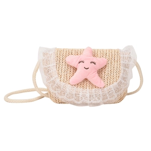 Schattige beige stro schoudertas voor kinderen met pluche zeester en kanten rand