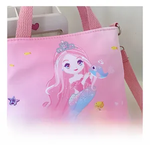 Détails du sac en toile rose avec motif sirène pour filles et attaches en métal robuste