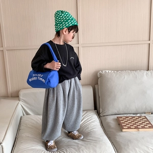 Sac bandoulière cylindrique bleu pour enfants en toile avec imprimé lettres tendance