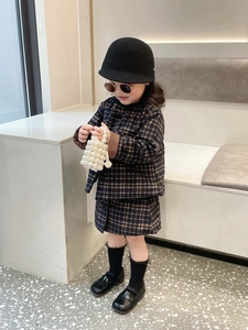 Girl's classic brown checkered wool suit set with cropped jacket and mini skirt
