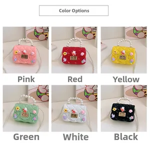 Mini jelly bags for girls in six colors with pearl handles and cute cartoon patches