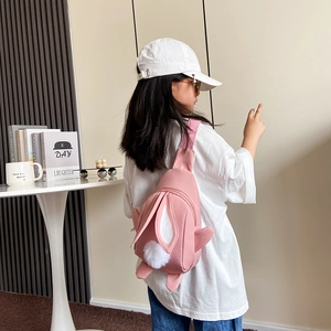 Rosa Kaninchen-Umhängetasche für Mädchen mit 3D-Ohren und verstellbarem Nylongurt
