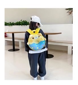 Sac à dos beignet pour enfant avec oreilles d'ours et motifs d'étoiles sur modèle