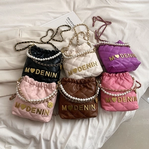 Kids Girls Quilted Bucket Bag PU Leather Artificial Pearl Chain Drawstring Crossbody Shoulder Handbag Elegant Fashion Accessory