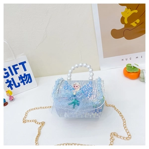 Détail du sac à paillettes bleu clair pour enfant avec perle et poupée Elsa