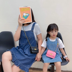 Mini sacs bandoulière matelassés avec chaînes pour mère et fille en rose et noir