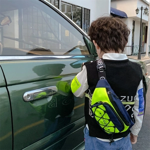 Sac de poitrine de sport pour enfants avec contraste jaune fluo et bleu marine
