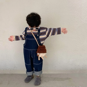 Joli sac bandoulière hérisson tricoté pour enfants avec un design animalier fait main