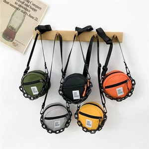 Sac À Bandoulière Rond Pour Enfants En Nylon Léger Imperméable Mode Streetwear Petit Sac Avec Chaîne Décorative Filles Garçons