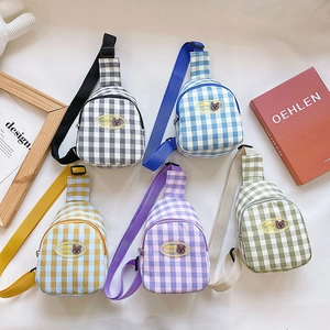 Sac De Poitrine À Carreaux Pour Enfants Bandoulière En Toile Imprimé Ours Dessin Animé Sangle Réglable Pour Garçons Filles