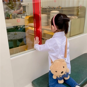 Sac bandoulière mignon en peluche d'ours pour filles avec salopette en jean bleue