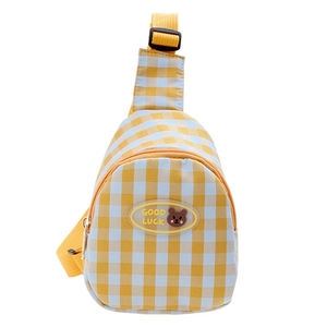 Sac de poitrine à carreaux bleu et jaune pour enfants avec patch d'ours